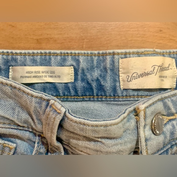 Women's High-Rise Wide Leg Jeans - Universal Thread Light Wash - Picture 3 of 5